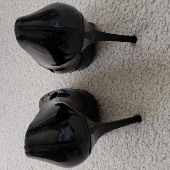 Authentic Gucci black patent heels - 38.5 - Picture 6 of 7